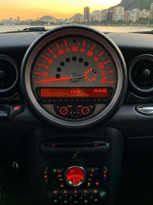 MINI-COOPER-1.6 S 16V TURBO GASOLINA 2P AUTOMÁTICO MINI-COOPER-2013