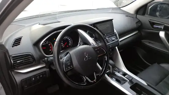 MITSUBISHI-ECLIPSE CROSS-2023