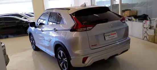 MITSUBISHI-ECLIPSE CROSS-2023