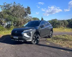MITSUBISHI ECLIPSE CROSS 1.5 MIVEC TURBO GASOLINA HPE-S S-AWC CVT MITSUBISHI ECLIPSE CROSS 1.5 MIVEC TURBO GASOLINA HPE-S S-AWC CVT