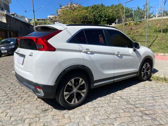 MITSUBISHI-ECLIPSE CROSS-1.5 MIVEC TURBO GASOLINA HPE-S CVT MITSUBISHI-ECLIPSE CROSS-2018