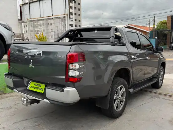 MITSUBISHI-L200 TRITON-2.4 16V TURBO DIESEL SPORT HPE CD 4P 4X4 AUTOMÁTICO MITSUBISHI-L200 TRITON-2020