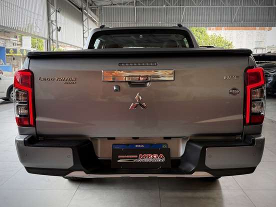 MITSUBISHI-L200 TRITON-2023