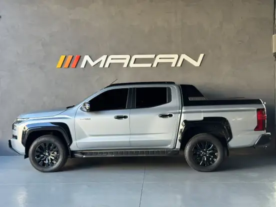 MITSUBISHI-TRITON-2.4 BITURBO DIESEL CD KATANA 4X4 AUTOMÁTICO MITSUBISHI-TRITON-2025