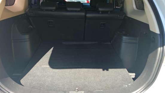 MITSUBISHI-OUTLANDER-2014