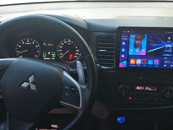 MITSUBISHI-OUTLANDER-2.0 16V GASOLINA 4P AUTOMÁTICO MITSUBISHI-OUTLANDER-2014