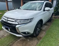 MITSUBISHI OUTLANDER 2.2 4X4 16V DIESEL 4P AUTOMÁTICO MITSUBISHI OUTLANDER 2.2 4X4 16V DIESEL 4P AUTOMÁTICO