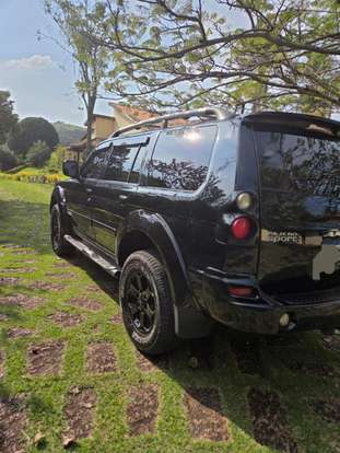 MITSUBISHI-PAJERO SPORT-2009