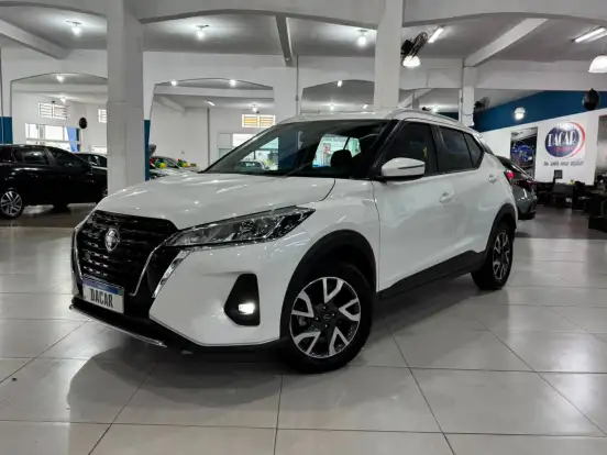 NISSAN-KICKS-2023