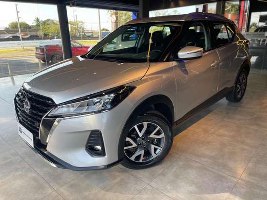 NISSAN-KICKS-2023