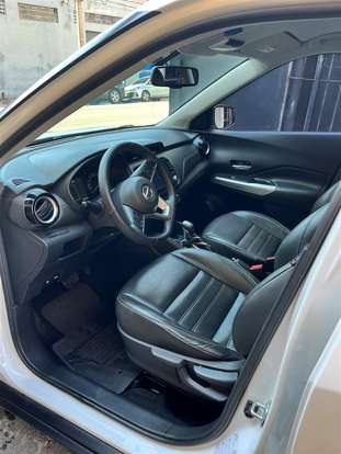 NISSAN-KICKS-2021