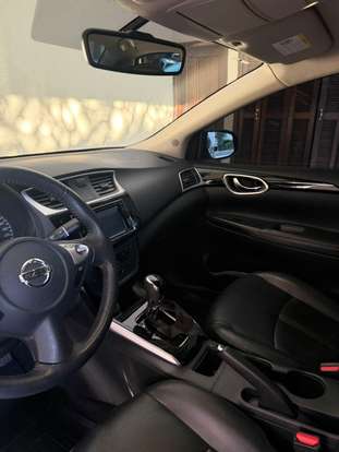 NISSAN-SENTRA-2019