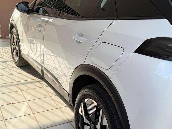 PEUGEOT-2008-1.0 TURBO 200 FLEX ALLURE CVT PEUGEOT-2008-2024