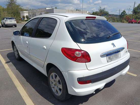 PEUGEOT-207-1.4 XR 8V FLEX 4P MANUAL PEUGEOT-207-2010