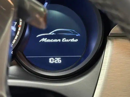 PORSCHE-MACAN-3.6 24V V6 TURBO GASOLINA 4P AUTOMÁTICO PORSCHE-MACAN-2016