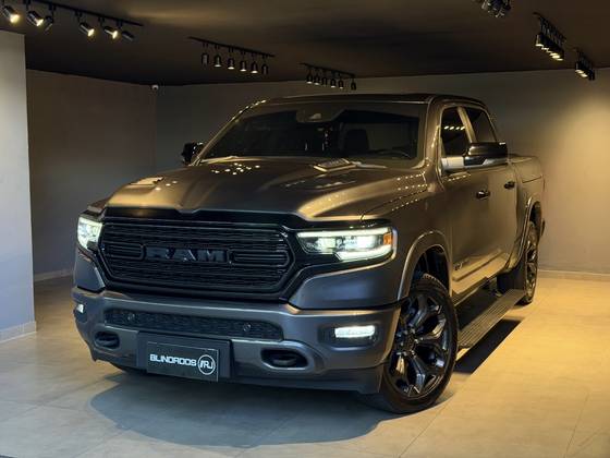 RAM 1500 5.7 V8 GASOLINA LIMITED NIGHT EDITION CD 4X4 AUTOMÁTICO