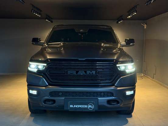 RAM-1500-5.7 V8 GASOLINA LIMITED NIGHT EDITION CD 4X4 AUTOMÁTICO RAM-1500-2023