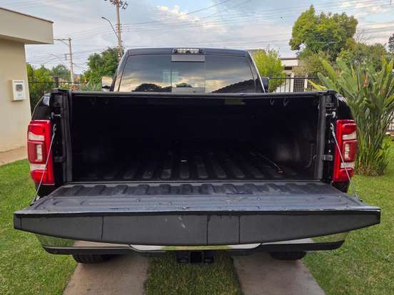 RAM-2500-6.7 I6 TURBO DIESEL LARAMIE CD 4X4 AUTOMÁTICO RAM-2500-2021