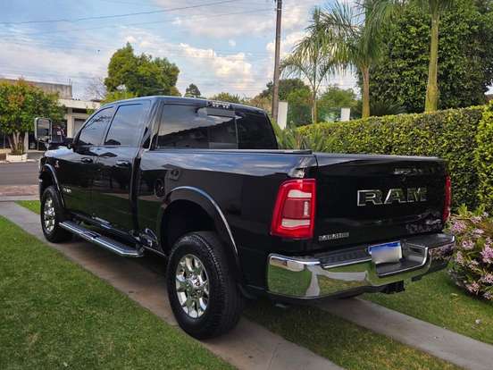 RAM-2500-6.7 I6 TURBO DIESEL LARAMIE CD 4X4 AUTOMÁTICO RAM-2500-2021