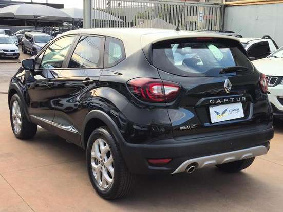 RENAULT-CAPTUR-1.6 16V SCE FLEX ZEN X-TRONIC RENAULT-CAPTUR-2017