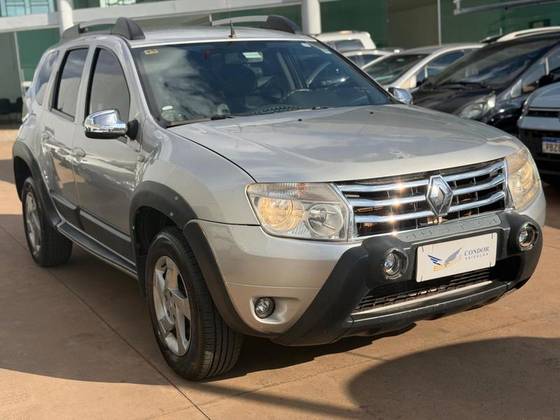 RENAULT DUSTER 2.0 DYNAMIQUE 4X2 16V FLEX 4P AUTOMÁTICO