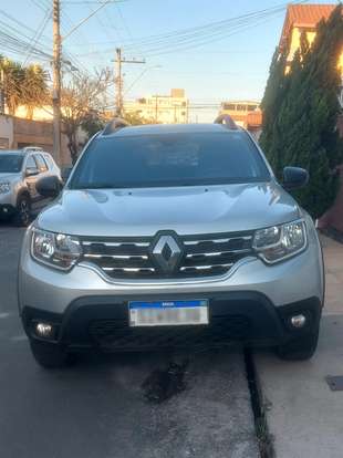 RENAULT-DUSTER-2023