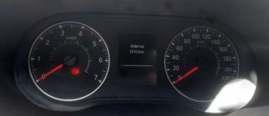 RENAULT-DUSTER-2023
