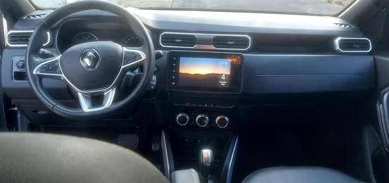 RENAULT-DUSTER-2023