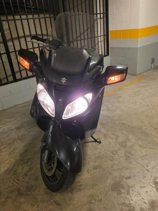 SUZUKI BURGMAN 650 