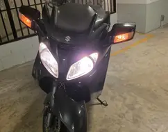 SUZUKI BURGMAN 650 SUZUKI BURGMAN 650