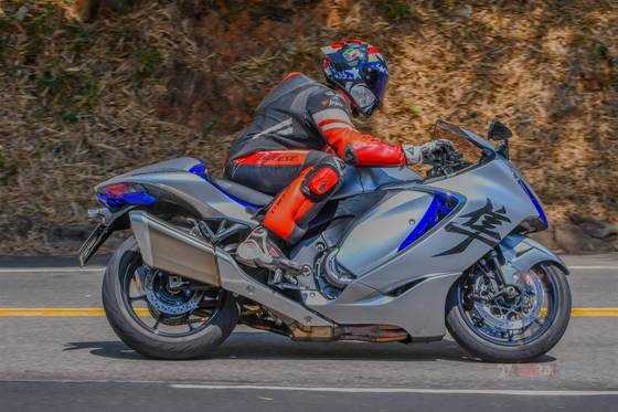 SUZUKI HAYABUSA GSX1300RRQ 