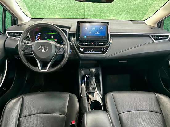TOYOTA-COROLLA-2023