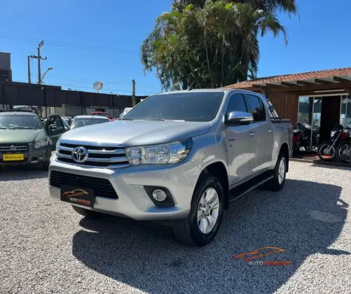 TOYOTA HILUX 2.7 SRV 4X2 CD 16V FLEX 4P AUTOMÁTICO