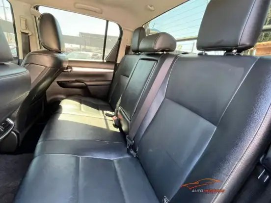 TOYOTA-HILUX-2.7 SRV 4X2 CD 16V FLEX 4P AUTOMÁTICO TOYOTA-HILUX-2016