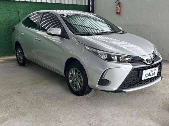 TOYOTA YARIS 1.5 16V FLEX SEDAN XS CONNECT MULTIDRIVE