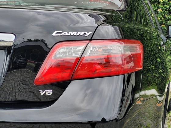 TOYOTA CAMRY 3.5 XLE V6 24V GASOLINA 4P AUTOMÁTICO