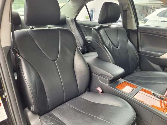 TOYOTA-CAMRY-2009