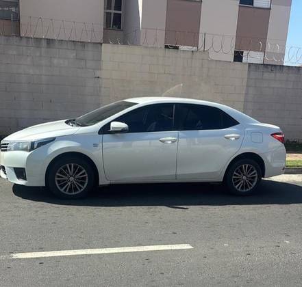 TOYOTA COROLLA 2.0 XEI 16V FLEX 4P AUTOMÁTICO