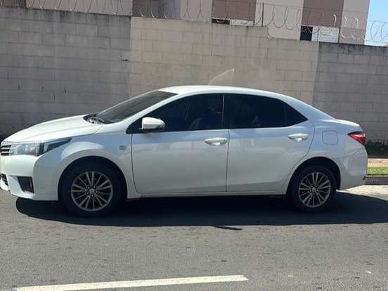 TOYOTA-COROLLA-2.0 XEI 16V FLEX 4P AUTOMÁTICO TOYOTA-COROLLA-2015