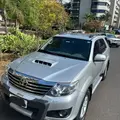 TOYOTA HILUX SW4 3.0 SRV 4X4 7 LUGARES 16V TURBO INTERCOOLER DIESEL 4P AUTOMÁTICO TOYOTA HILUX SW4 3.0 SRV 4X4 7 LUGARES 16V TURBO INTERCOOLER DIESEL 4P AUTOMÁTICO