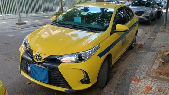 TOYOTA YARIS 1.5 16V FLEX XS MULTIDRIVE