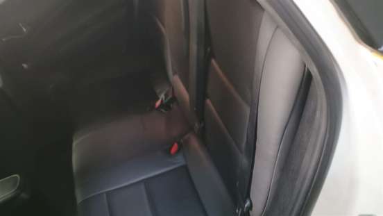 TOYOTA-YARIS-2023