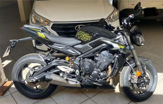 TRIUMPH-STREET TRIPLE RS ABS-2025