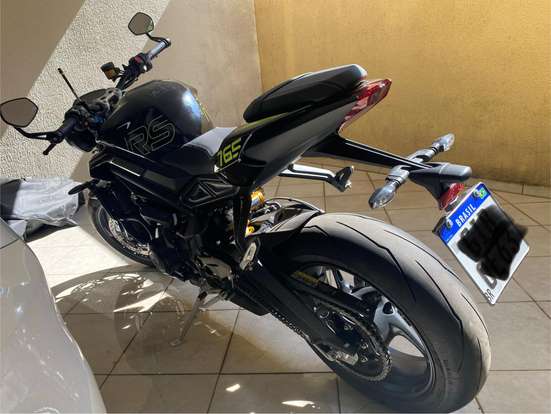 TRIUMPH-STREET TRIPLE RS ABS-2025