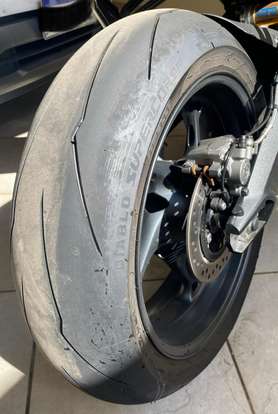 TRIUMPH-STREET TRIPLE RS ABS-2025