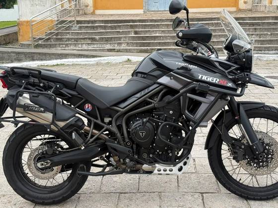 TRIUMPH TIGER 800 XCX 