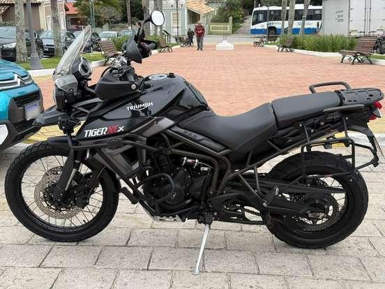 TRIUMPH-TIGER 800 XCX-2016