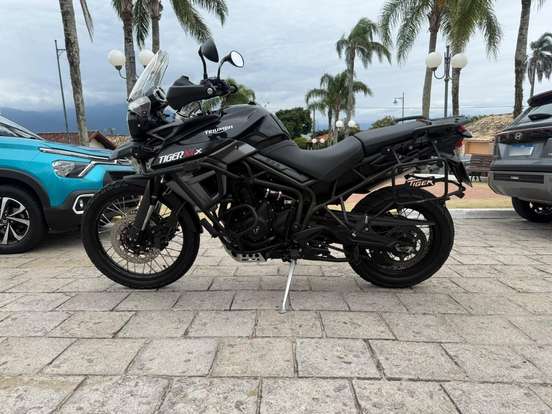 TRIUMPH-TIGER 800 XCX TRIUMPH-TIGER 800 XCX-2016