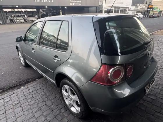 VOLKSWAGEN GOLF 1.6 MI SPORTLINE 8V FLEX 4P MANUAL VOLKSWAGEN GOLF 1.6 MI SPORTLINE 8V FLEX 4P MANUAL