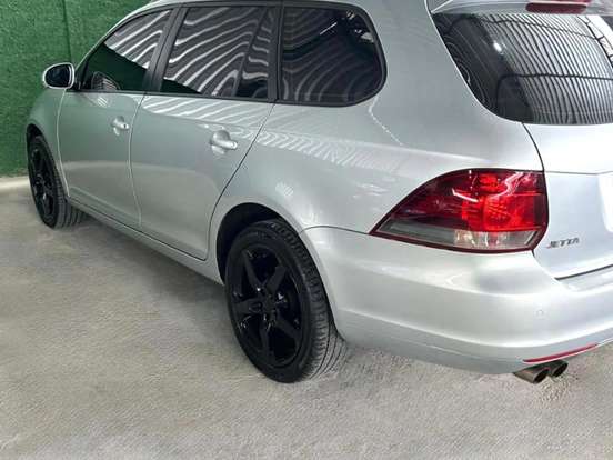 VOLKSWAGEN-JETTA-2.5 I VARIANT 20V 170CV GASOLINA 4P TIPTRONIC VOLKSWAGEN-JETTA-2011